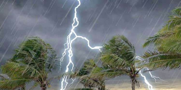 সারাদেশে বজ্রবৃষ্টির আভাস