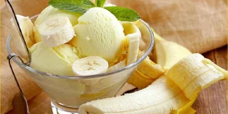 গরমে স্বস্তি আনে কলার আইসক্রিম, যেভাবে বানাবেন