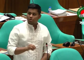 উপজেলায় অফিস পেয়ে এবার সরকারের কাছে গাড়ি চাইলেন হাসনাত আব্দুল্লাহ