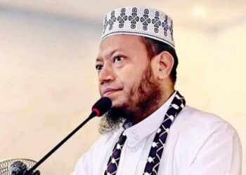 গ্রেপ্তারি পরোয়ানা জারির পর আগাম জামিন চাইলেন আমির হামজা