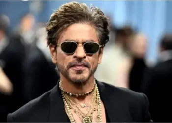 কেন নিজেকে ‘রাজা’ মনে হচ্ছে শাহরুখের