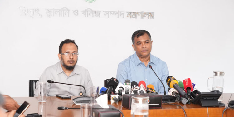 মজুত পর্যাপ্ত, এপ্রিল মাসে আমরা পুরোপুরি নিরাপদ: জ্বালানি বিভাগের যুগ্ম সচিব