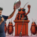 ‘ককরোচ’ আন্দোলনে উত্তাল ভারত, শিক্ষামন্ত্রীর পদত্যাগ না হওয়া পর্যন্ত অবস্থানের ঘোষণা