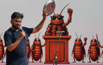 ‘ককরোচ’ আন্দোলনে উত্তাল ভারত, শিক্ষামন্ত্রীর পদত্যাগ না হওয়া পর্যন্ত অবস্থানের ঘোষণা