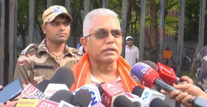 ভারতে নয় বাংলাদেশ-পাকিস্তানে গিয়ে নামাজ পড়ুন কেউ কিছু বলবে না: বিজেপির মন্ত্রী