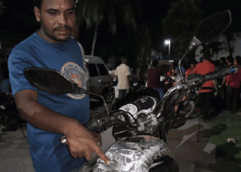 বিএনপির মিছিলে ছাত্রলীগের হামলা, আহত ১০