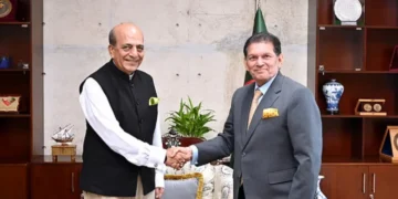 বাংলাদেশের প্রধানমন্ত্রীকে ভারতে স্বাগত জানাতে অধীর আগ্রহে অপেক্ষা করছি: ভারতের হাইকমিশনার