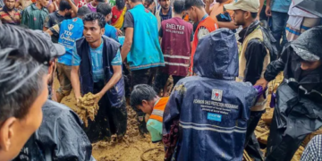 কক্সবাজারের রোহিঙ্গা শিবিরে পাহাড়ধস, সাত শিশু ও এক শিক্ষিকা নিহত