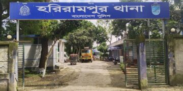 পুলিশ পরিচয়ে টাকা-মোবাইল ছিনতাই, এএসআইয়ের সম্পৃক্ততার অভিযোগ