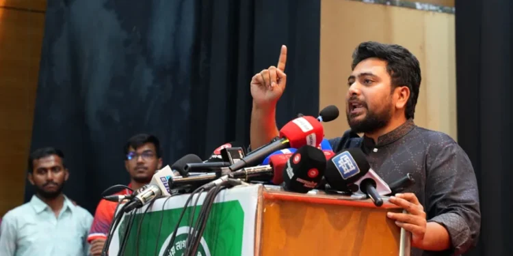 ‘পরিবর্তন শুধু ক্ষমতাসীনদের মুখে হয়েছে, রাষ্ট্রের চরিত্রে নয়’
