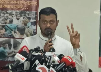 ফ্যাসিবাদ আগের মতোই রয়েছে: নাসীরুদ্দীন পাটওয়ারী