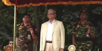 রাষ্ট্রপতি হিসেবে প্রথম কার্যদিবসে বঙ্গভবনে মির্জা ফখরুল