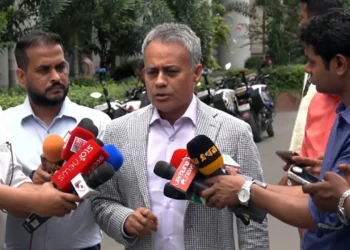 দূষণ, নাব্যতা ও অবকাঠামো চ্যালেঞ্জ পেরিয়ে ওয়াটার বাস ফেরানোর উদ্যোগ